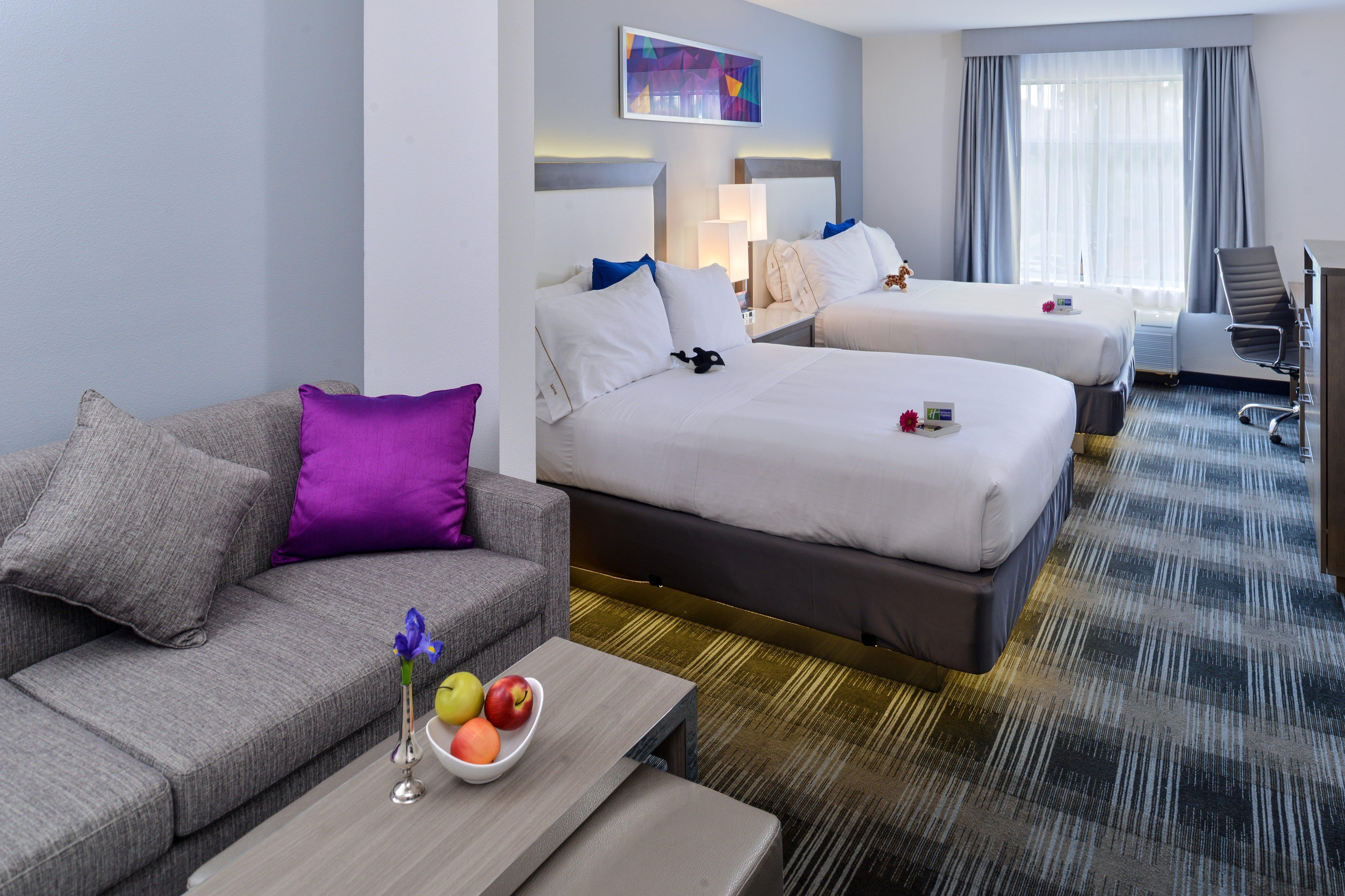 Holiday Inn Express & Suites San Diego - Mission Valley By Ihg Exterior photo