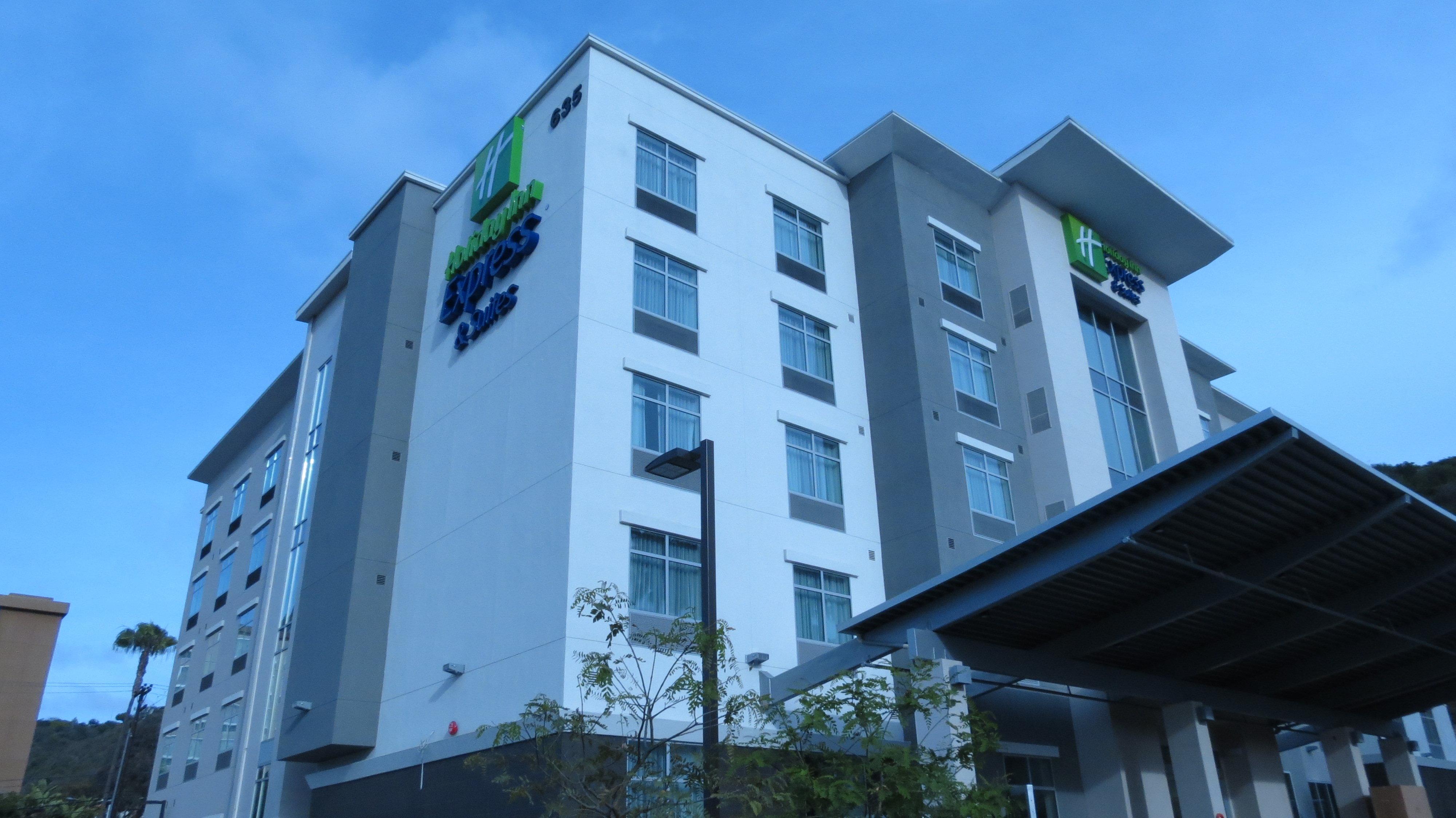 Holiday Inn Express & Suites San Diego - Mission Valley By Ihg Exterior photo